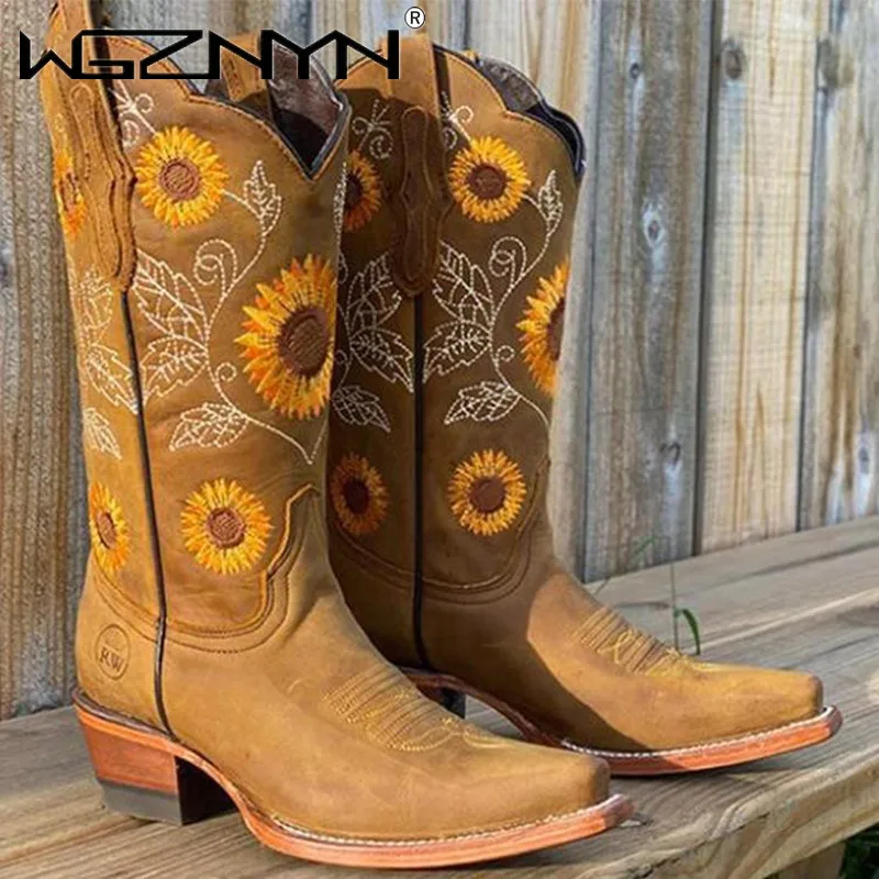 Botas bordadas de color marrón - Embroidery Designer reseña y precio