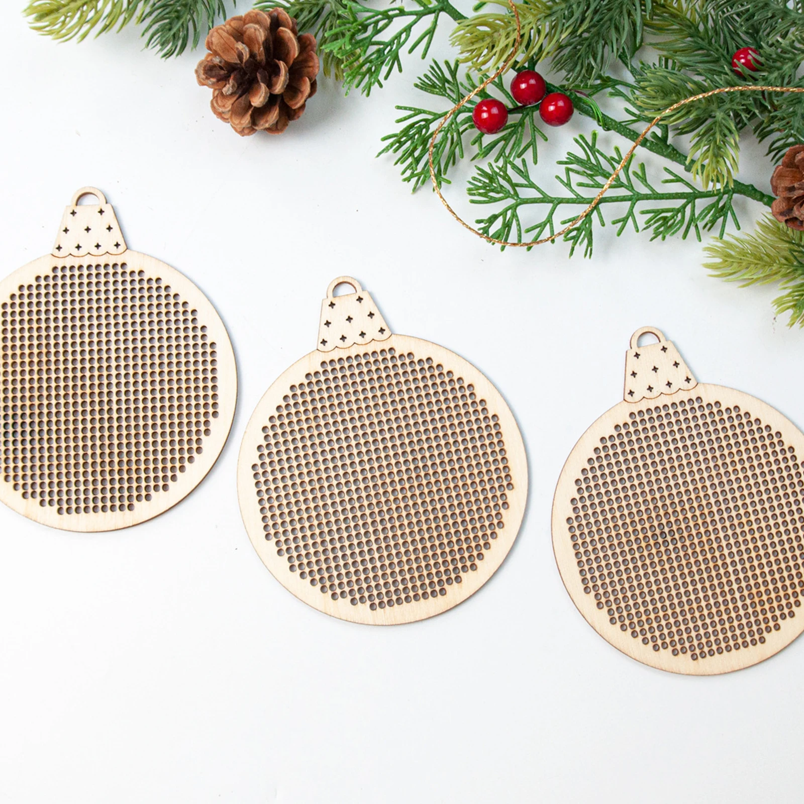 12 Piezas de Adornos de Madera - Embroidery Xmas Decorations reseña y precio