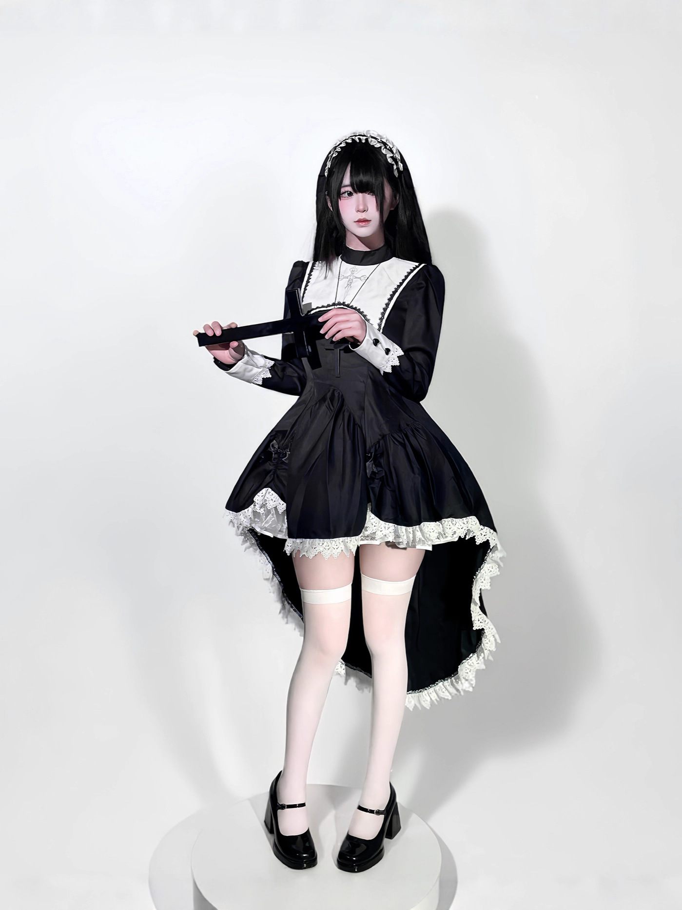Disfraz de monja de Halloween  - Embroidery Converter reseña y precio