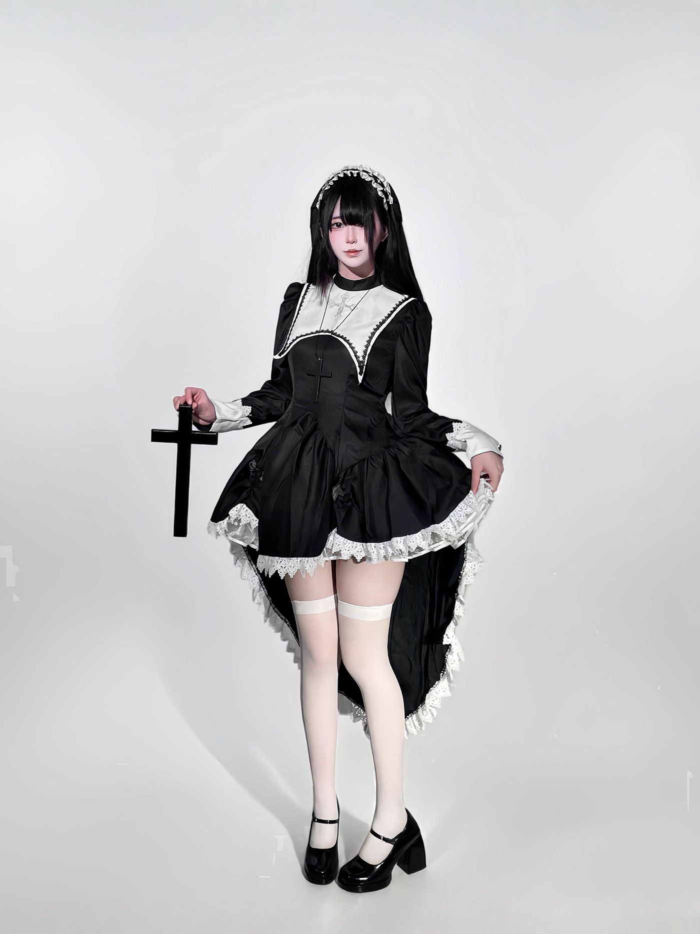 Disfraz de monja de Halloween  - Embroidery Converter reseña y precio